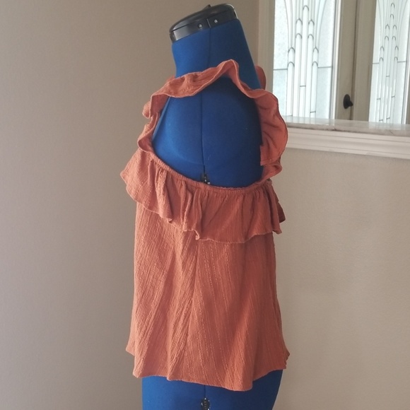 Top - Picture 2 of 4